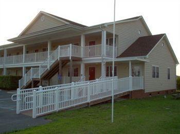 Shore Stay Suites Cape Charles Eksteriør bilde